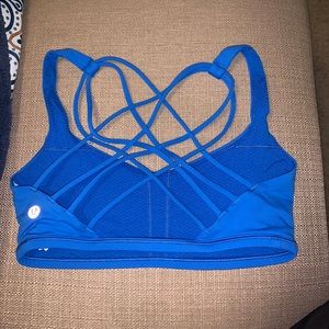 Lululemon Free to be Wild sports bra